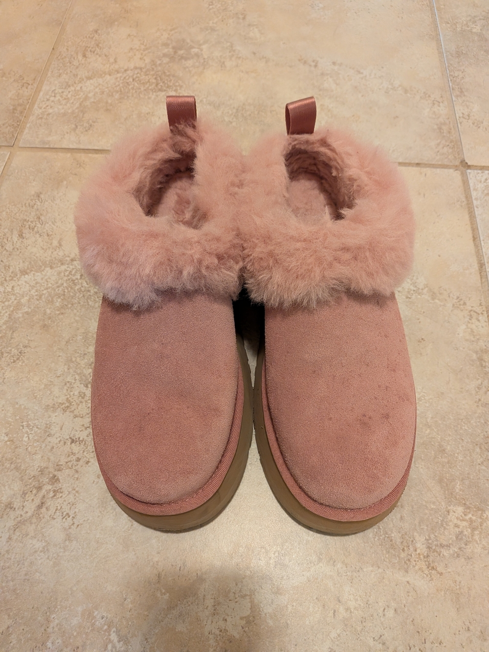 Women's Pink Shearling-Lined Suede Slip-On Clog